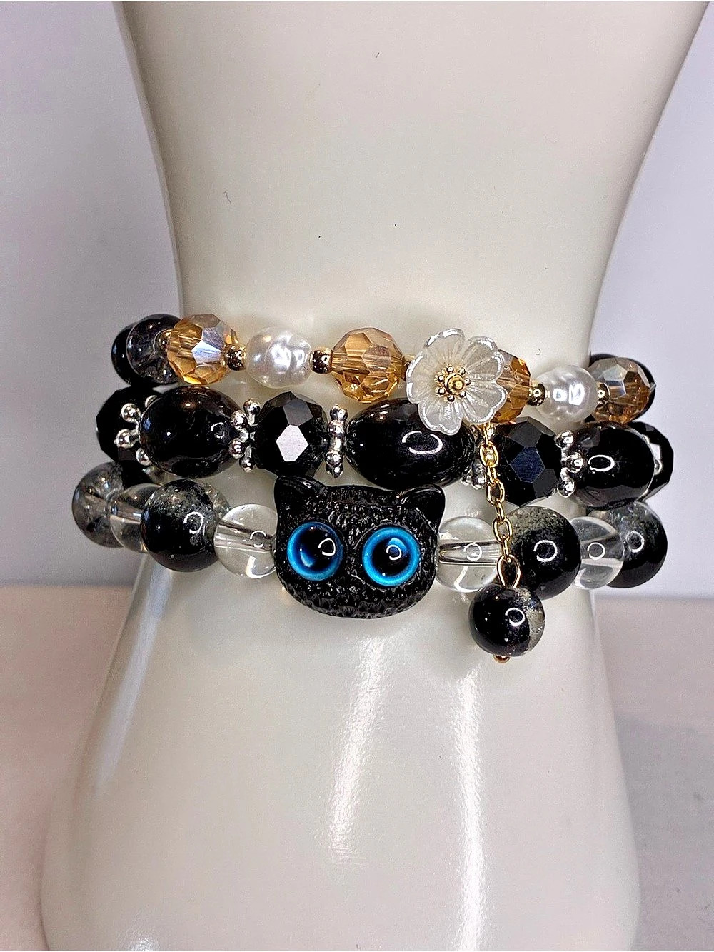 Blue Eye Cat Glass Beaded Statement Bracelet Set in Black & Clear NWOT
